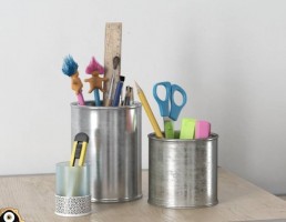 میز + جاقلمی